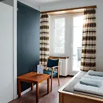 Gruppenhaus Lindenhof Inn *