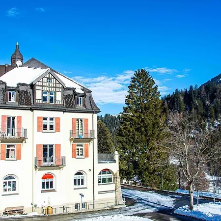 Gruppenhaus Lindenhof * Churwalden