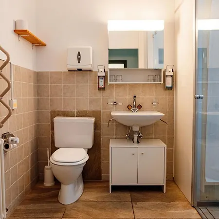 Gruppenhaus Lindenhof Fogadó Churwalden