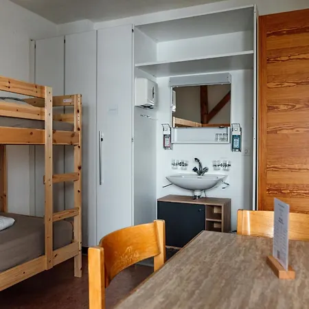 Fogadó Gruppenhaus Lindenhof