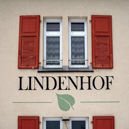Gruppenhaus Lindenhof * شورفالدن
