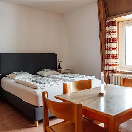 Gruppenhaus Lindenhof Gasthof Churwalden