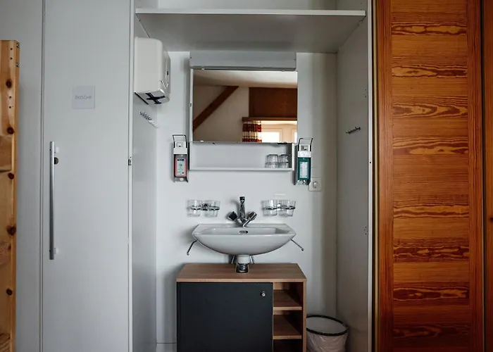 Gruppenhaus Lindenhof Мини-отель *