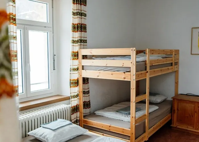 Han/Misafirhane Gruppenhaus Lindenhof *