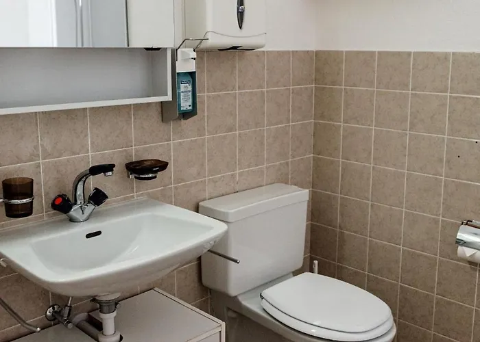 Gruppenhaus Lindenhof Mini-hôtel Churwalden